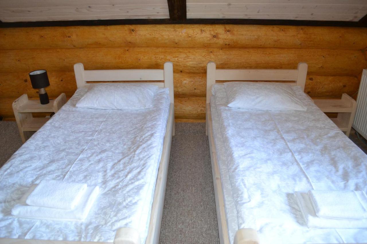 Roksolana Hotell Izki Exteriör bild